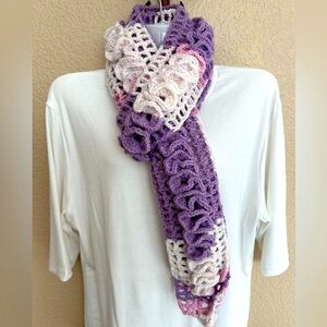 Handmade ruffle crochet scarf 🧣